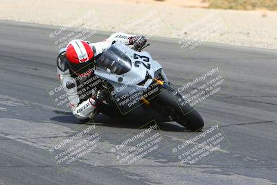 media/Apr-10-2022-SoCal Trackdays (Sun) [[f104b12566]]/Turn 3 Inside (1150am)/